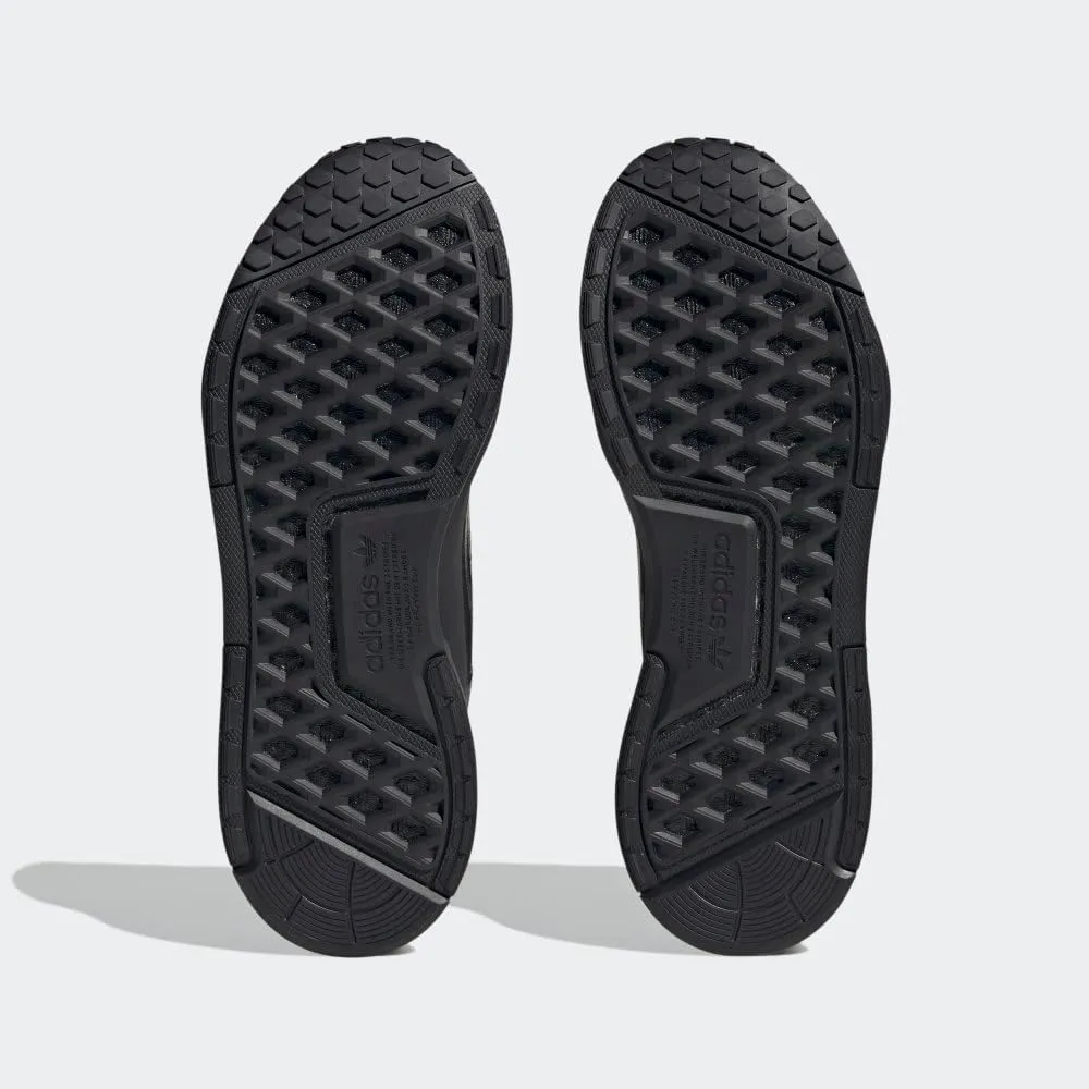 adidas mens Modern