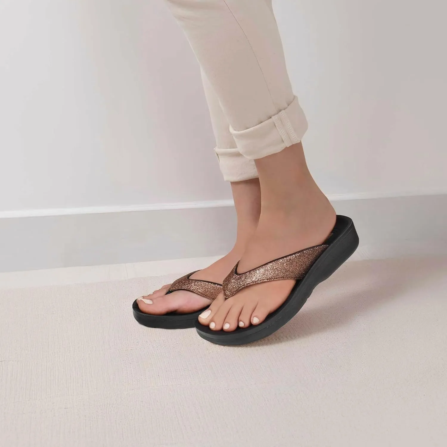 AEROTHOTIC Slip On Recovery Footwear Plantar Fasciitis Flip Flops for Women Yoga Mat Outdoor Walking Beach Ladies Arch Support Summer Thong Dressy Casual Sandals Comfortable Vacation Essentials