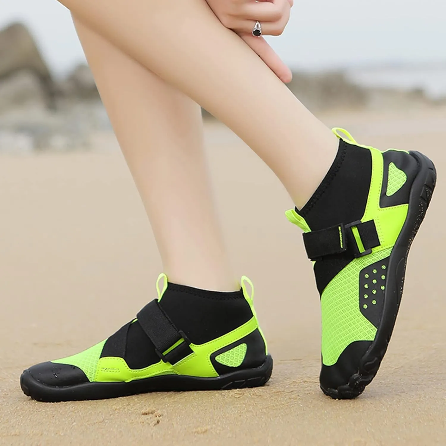 Beach Shoes Women Dressy Quick-Dry Water Sports Barefoot Shoes Aqua Socks for Swim Beach Pool Women's Sneakers Wide Women's Shoe Casual for Outdoor Sport