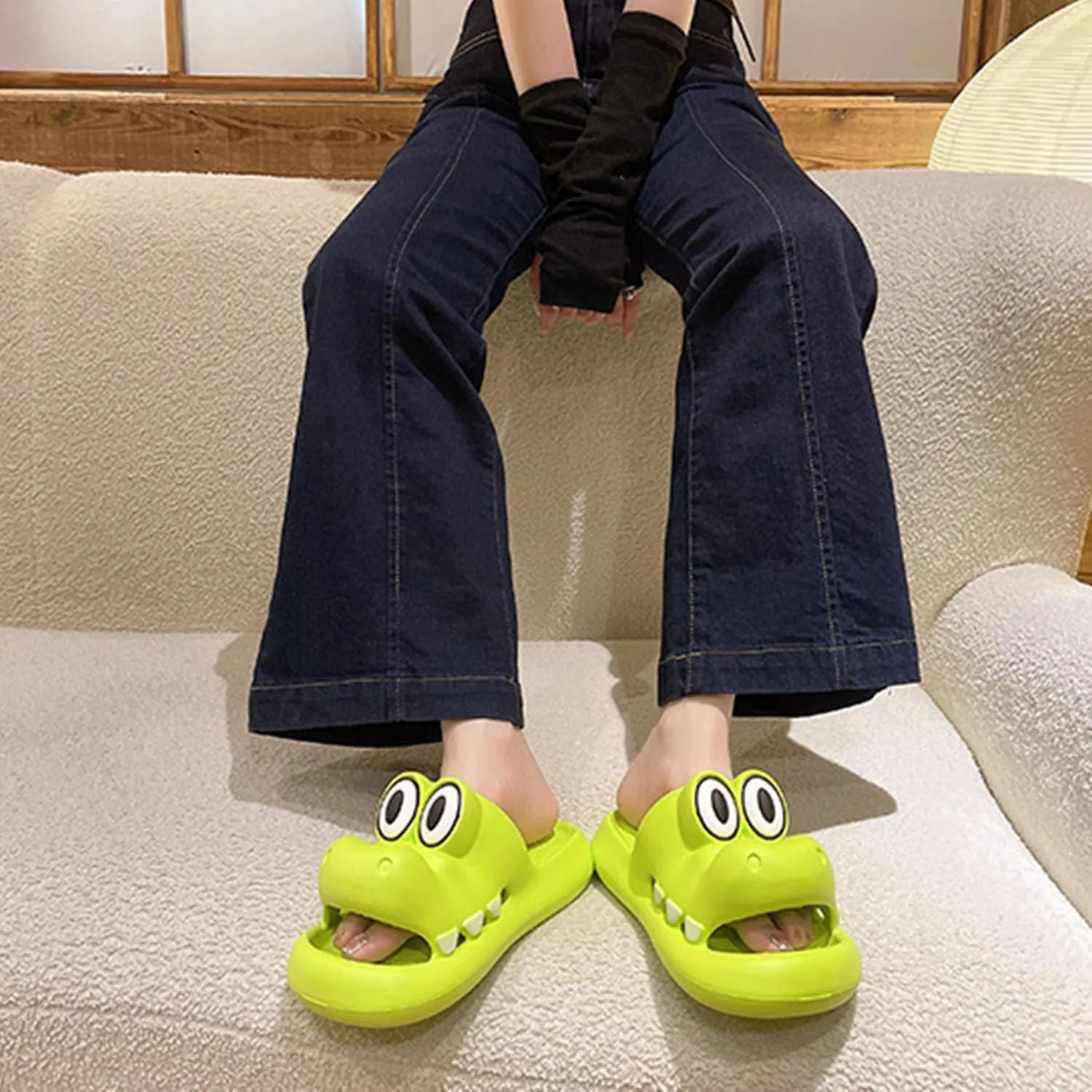 Boys Girl Cloud Crocodile Slides Non-Slip Summer Quick Drying Shower Slippers Comfy Cushioned Thick Sole Cute Cartoon Sandals