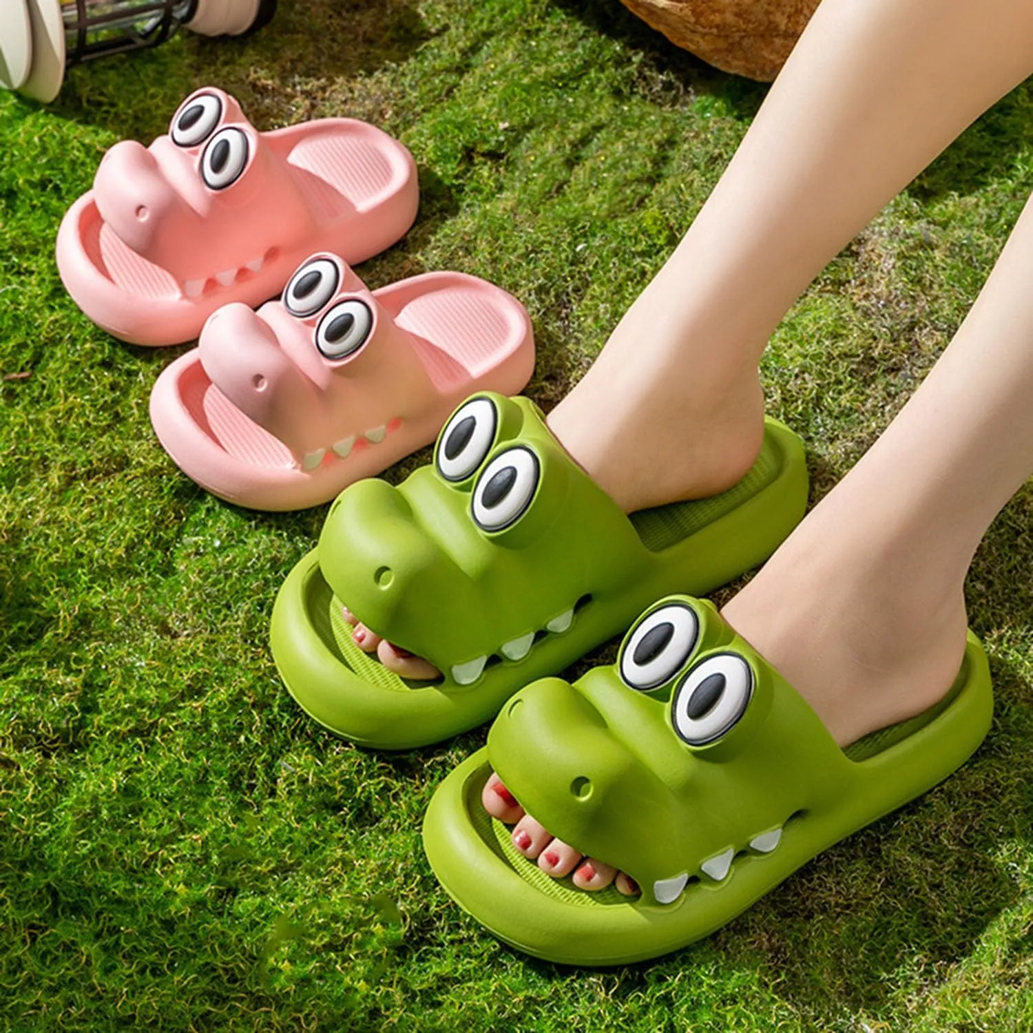 Boys Girl Cloud Crocodile Slides Non-Slip Summer Quick Drying Shower Slippers Comfy Cushioned Thick Sole Cute Cartoon Sandals