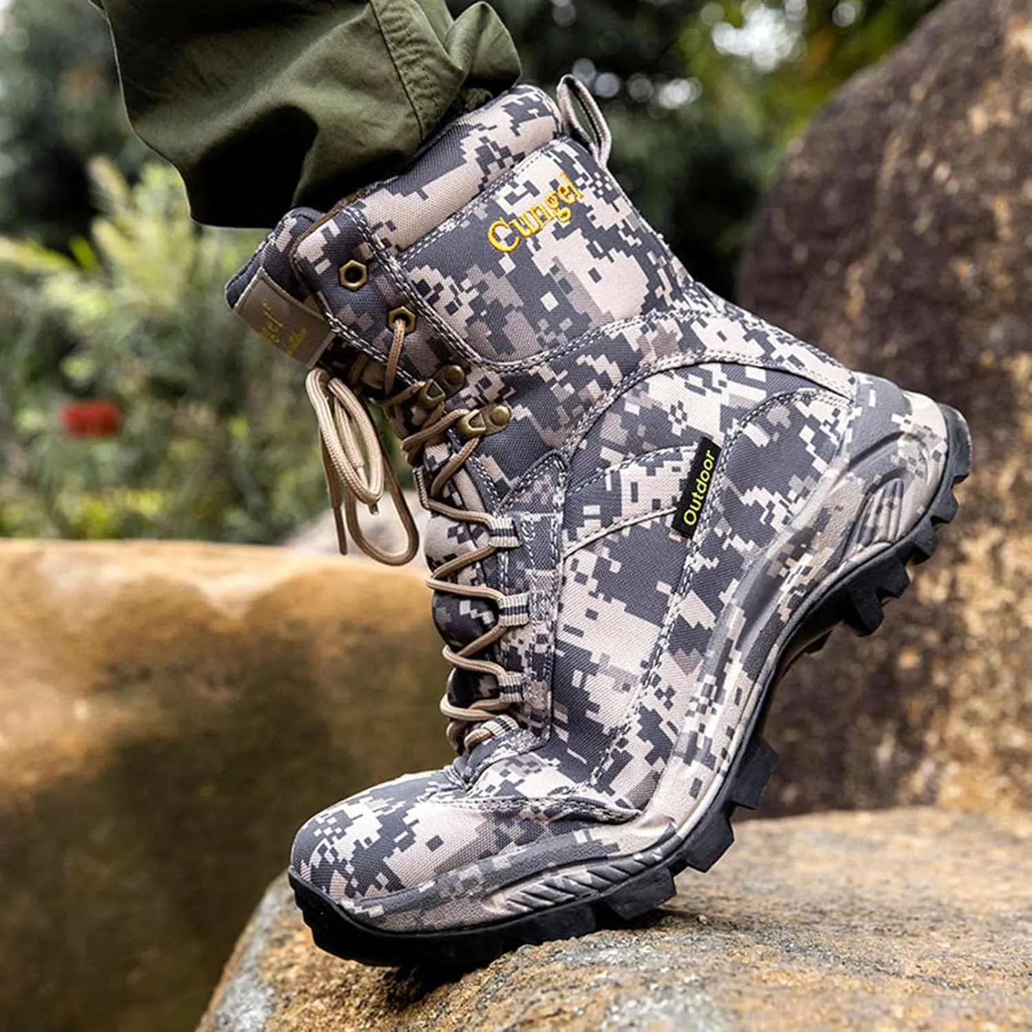 Camo Hiking Boots for Men Waterproof Slip-Resistant Durable Breathable Hunting Boots for Men Perfect for Outdoor Activities Mens Hunting Shoes Heavy Duty Camouflage Boots
