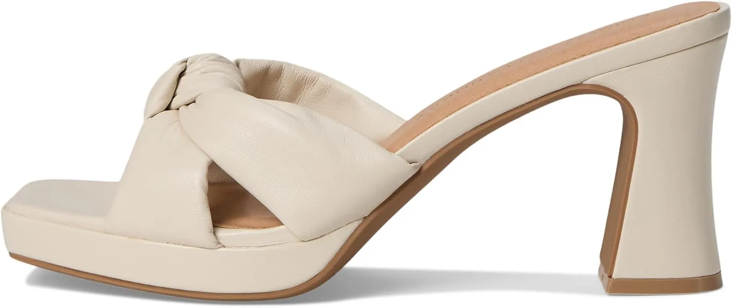 Chinese Laundry Women's Gwinn Pump