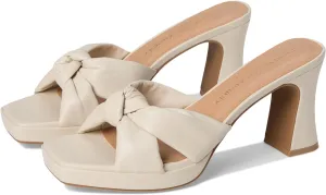 Chinese Laundry Women's Gwinn Pump