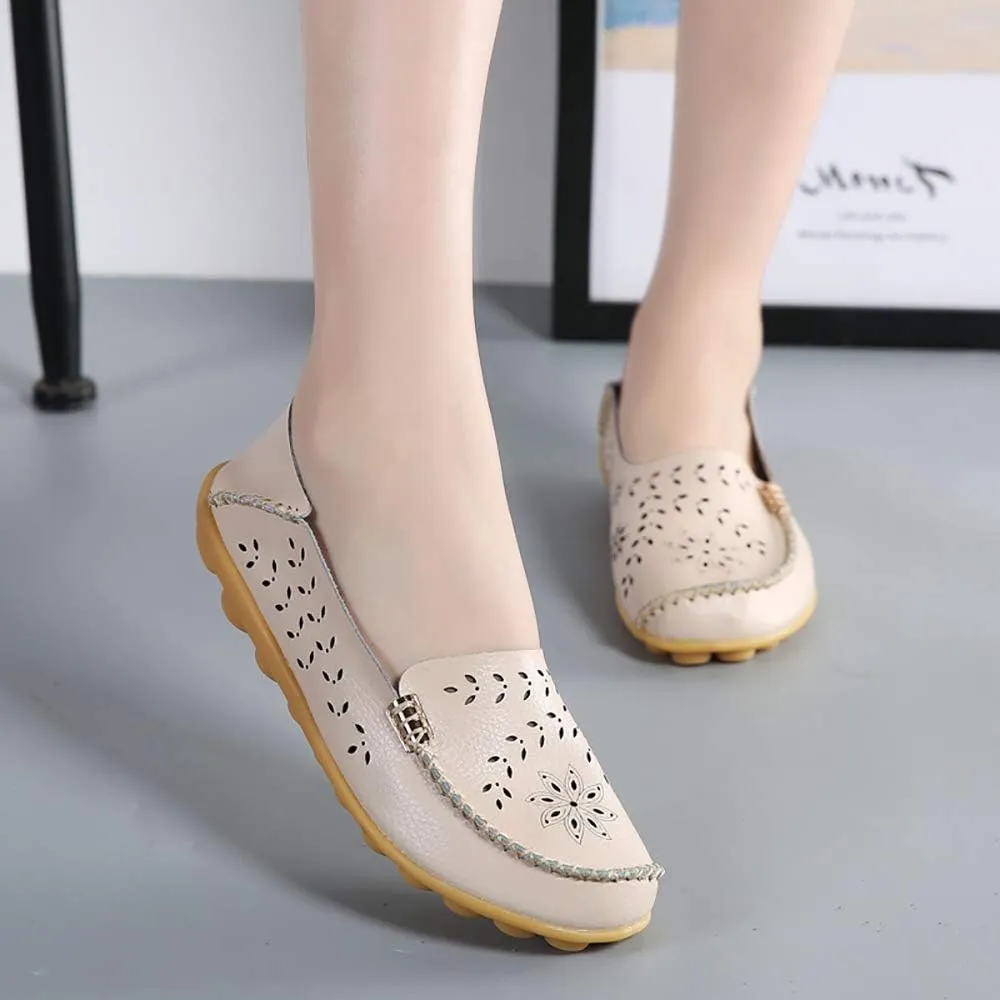 FolHaoth Women's Leather Loafers Slip On Comfortable Walking Flats Casual Round Toe Moccasins Wild Breathable Nurse Driving Fashion Soft Shoes