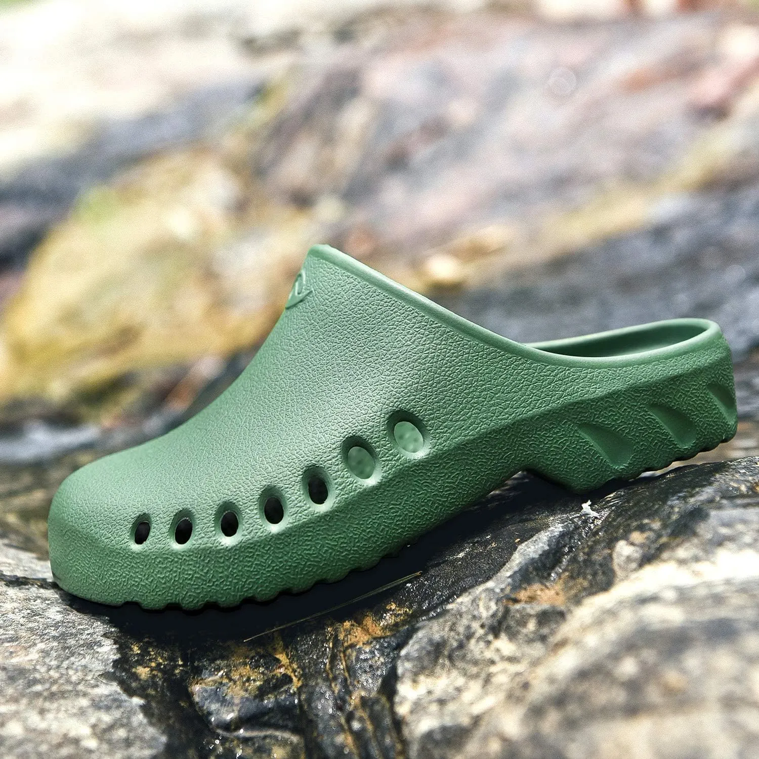 GOOBON Arch Support Sandals Nursing Shoes Garden Clogs for Women Men Waterproof Slip on Beach Slippers Unisex (US5.5-14 B(M)