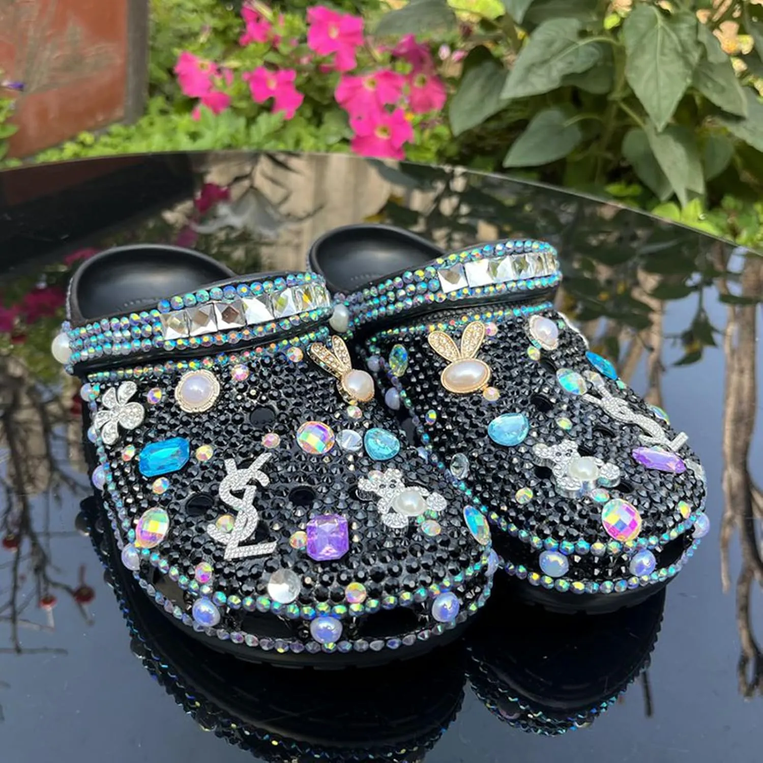Hanfike Womens Casual Fashion Slide Mules with Rhinestone Closed Toe Comfort Flats
