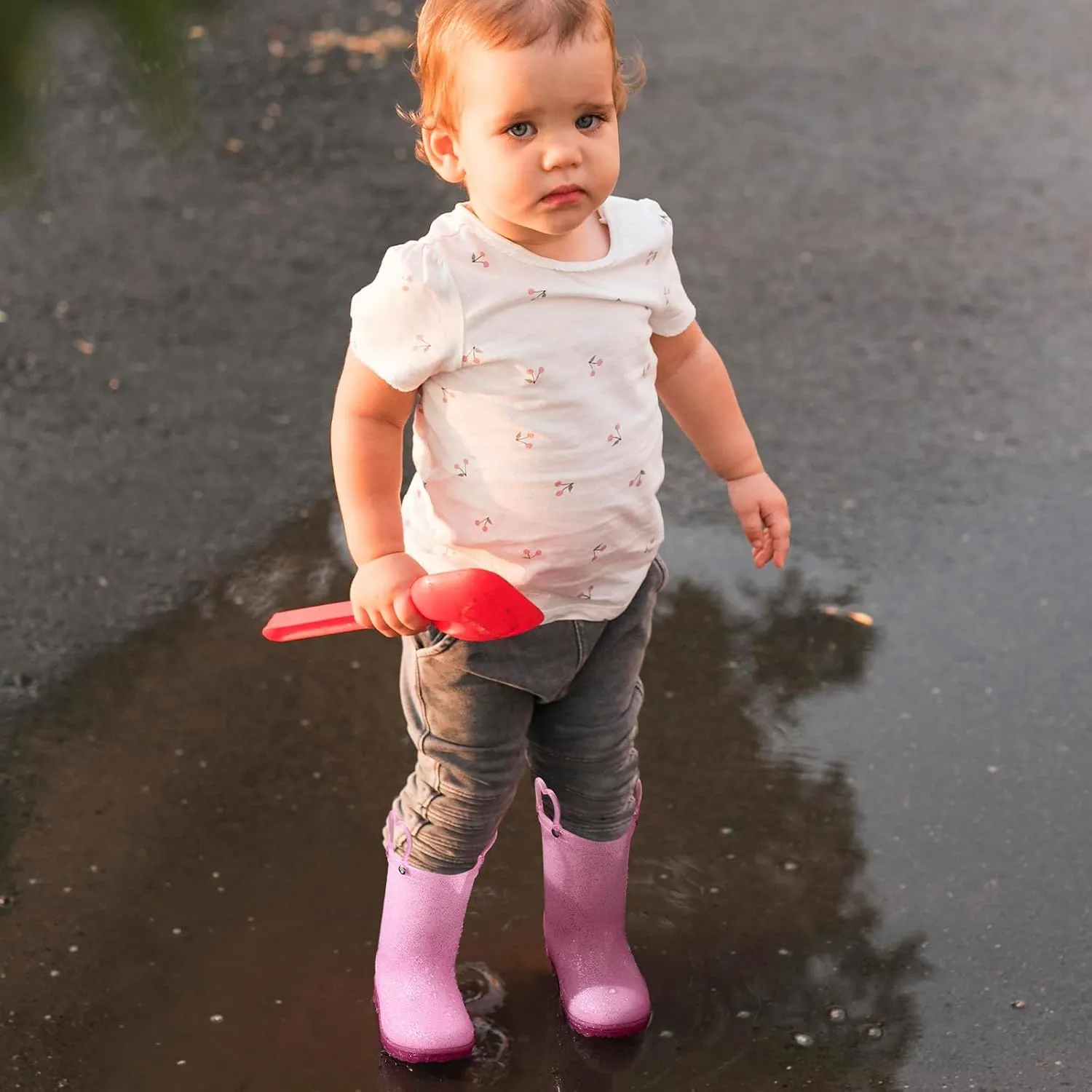 HISEA Kids Rain Boots for Boys Girls, Waterproof Lightweight Rain Boots Light Up by Steps for Water Beach Outdoor Playing (Toddler/Little Kid/Big Kid)