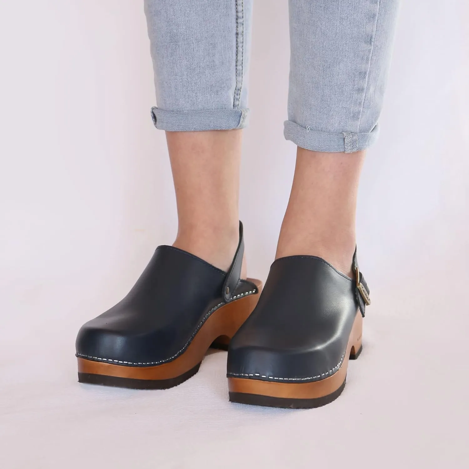 Kebba - Handmade Wooden Clog Mules, Marianne