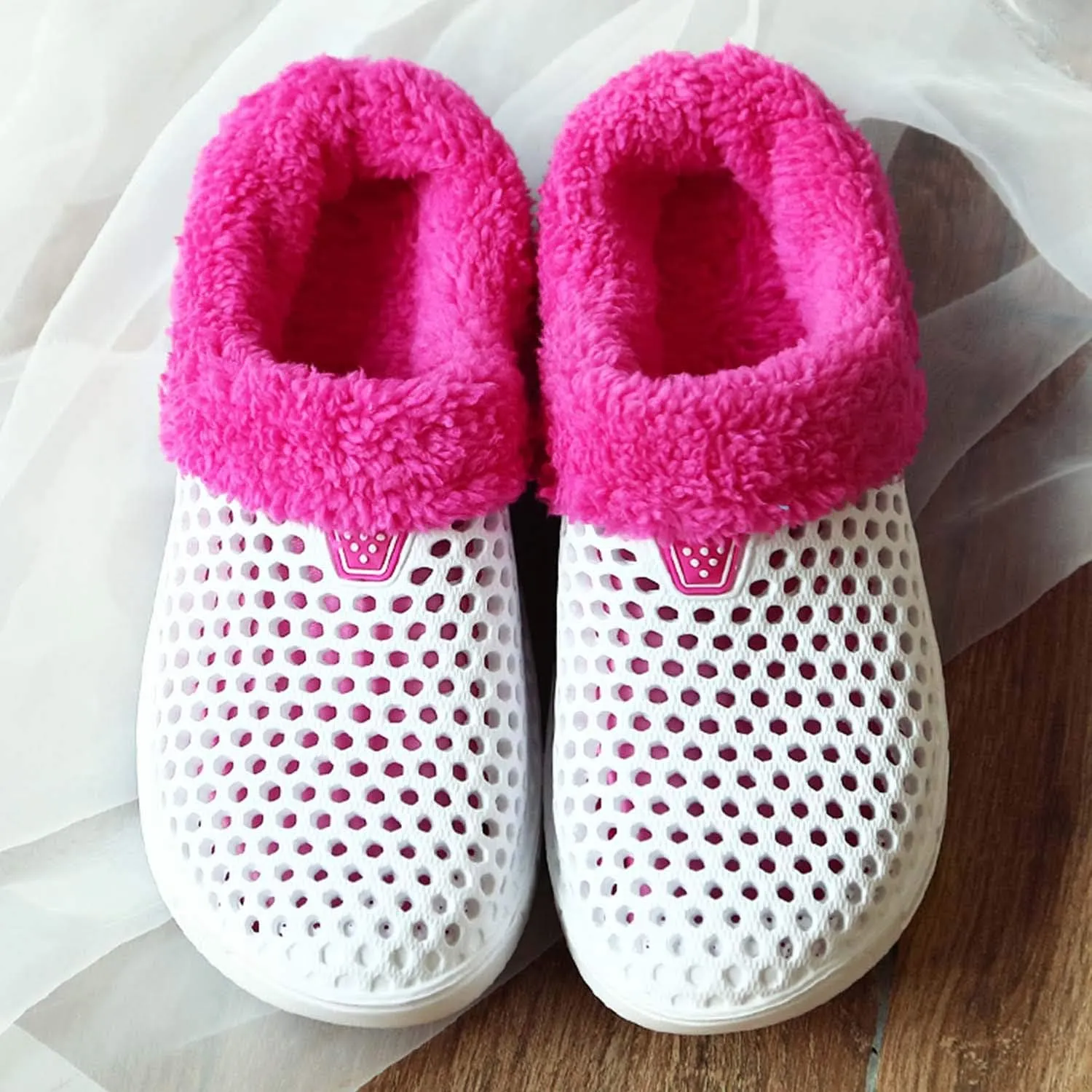 Meidiastra Women's Mens Fur Lined Clogs Waterproof Non Slip Garden Shoes Warm Plush House Slippers Indoor Outdoor Mules