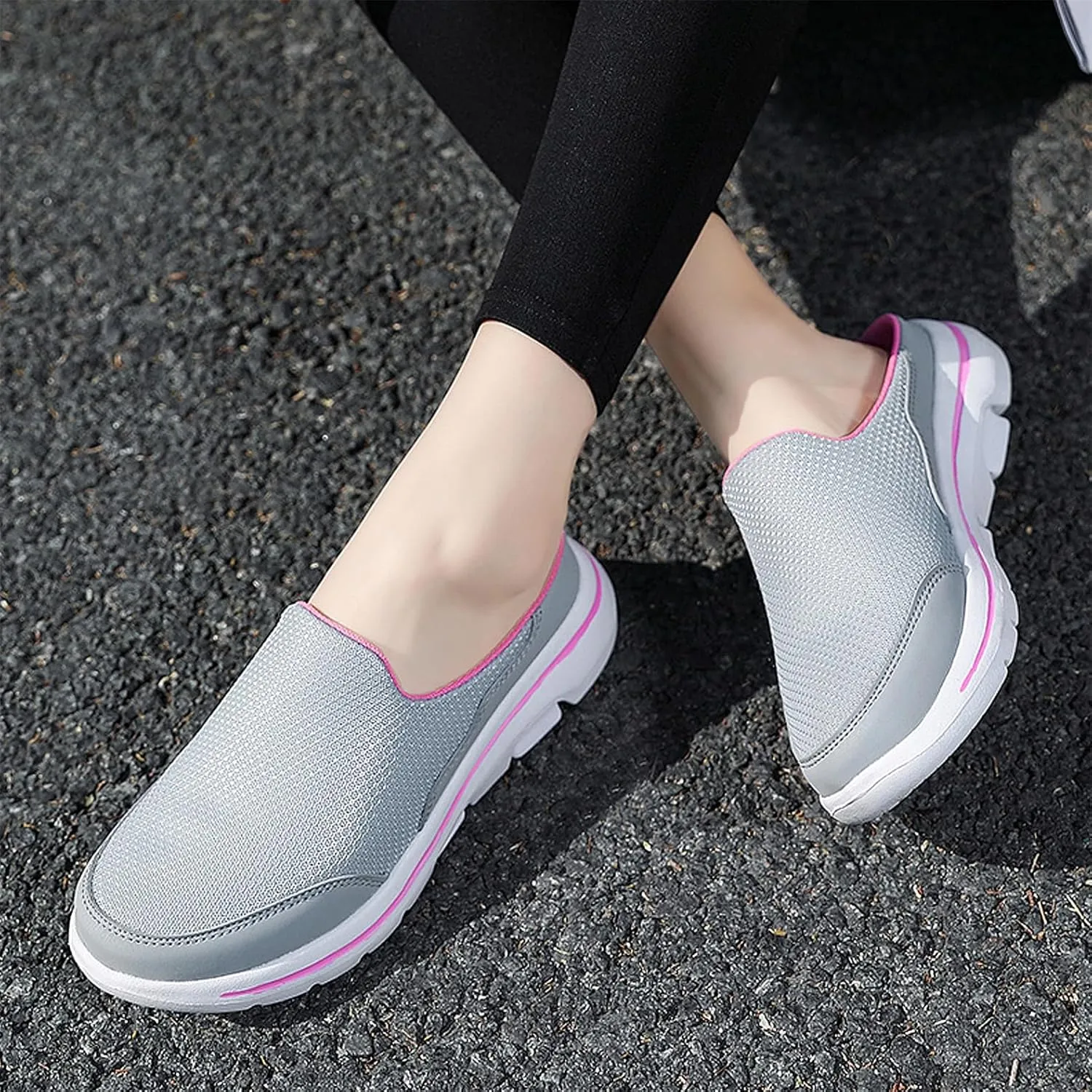 Men's Garden Shoes Casual Clogs Women's House Slippers Outdoor Anti-Skid Sole Comfort Slip-On Walking Mules