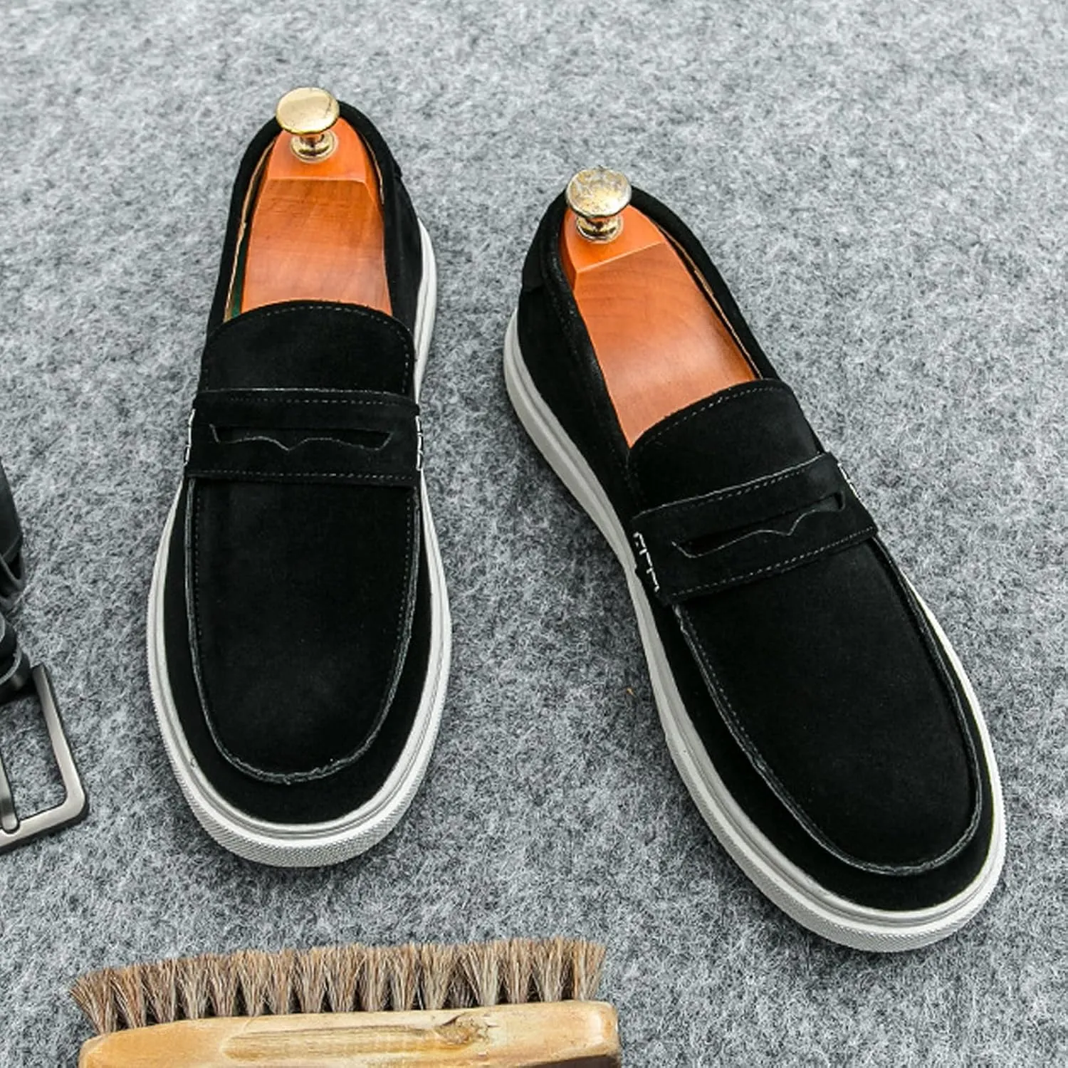Men's Suede Comfort Flat Casual Tassel Loafers Lightweight Non-Slip Metal Decoration Platform Slip-on Fashion Walking Sneakers for Work Driving