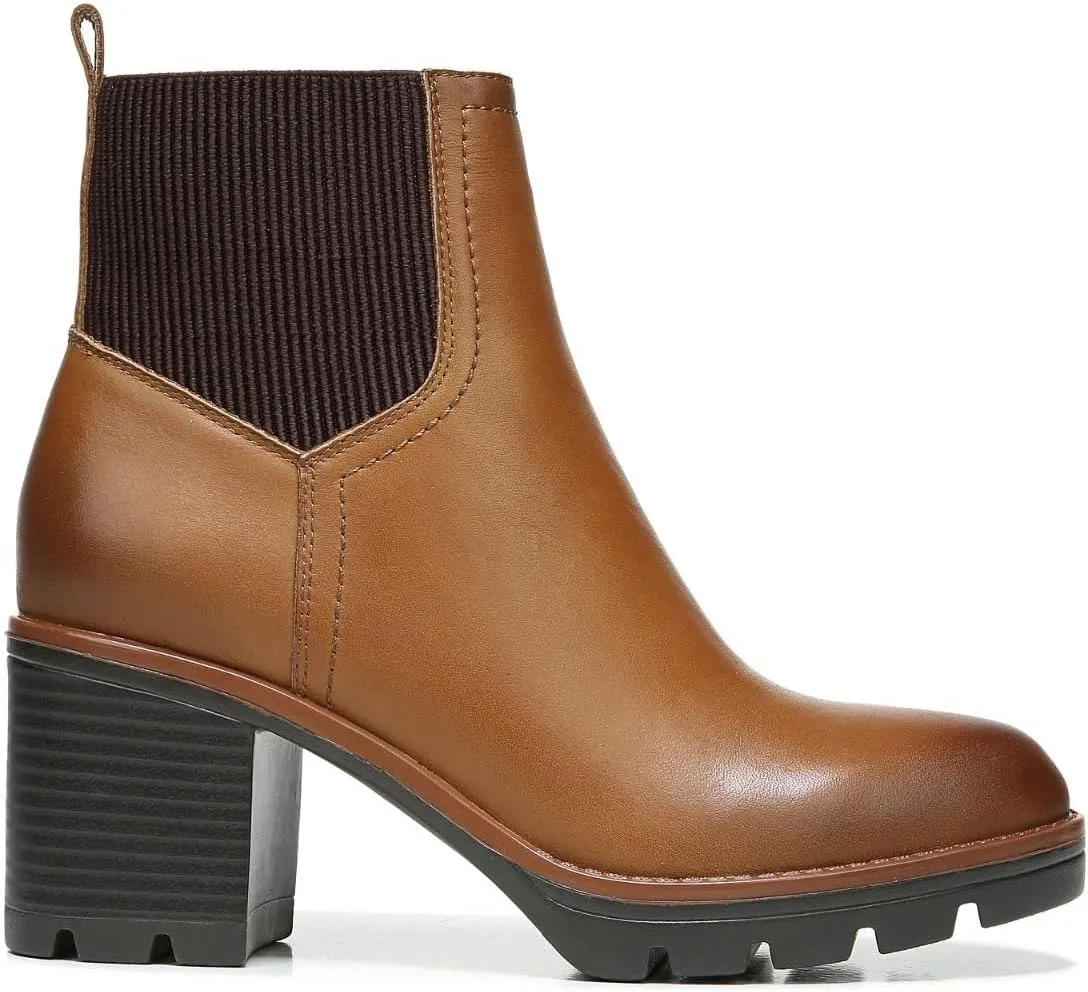 Naturalizer Women's Verney Lug Sole Ankle Bootie