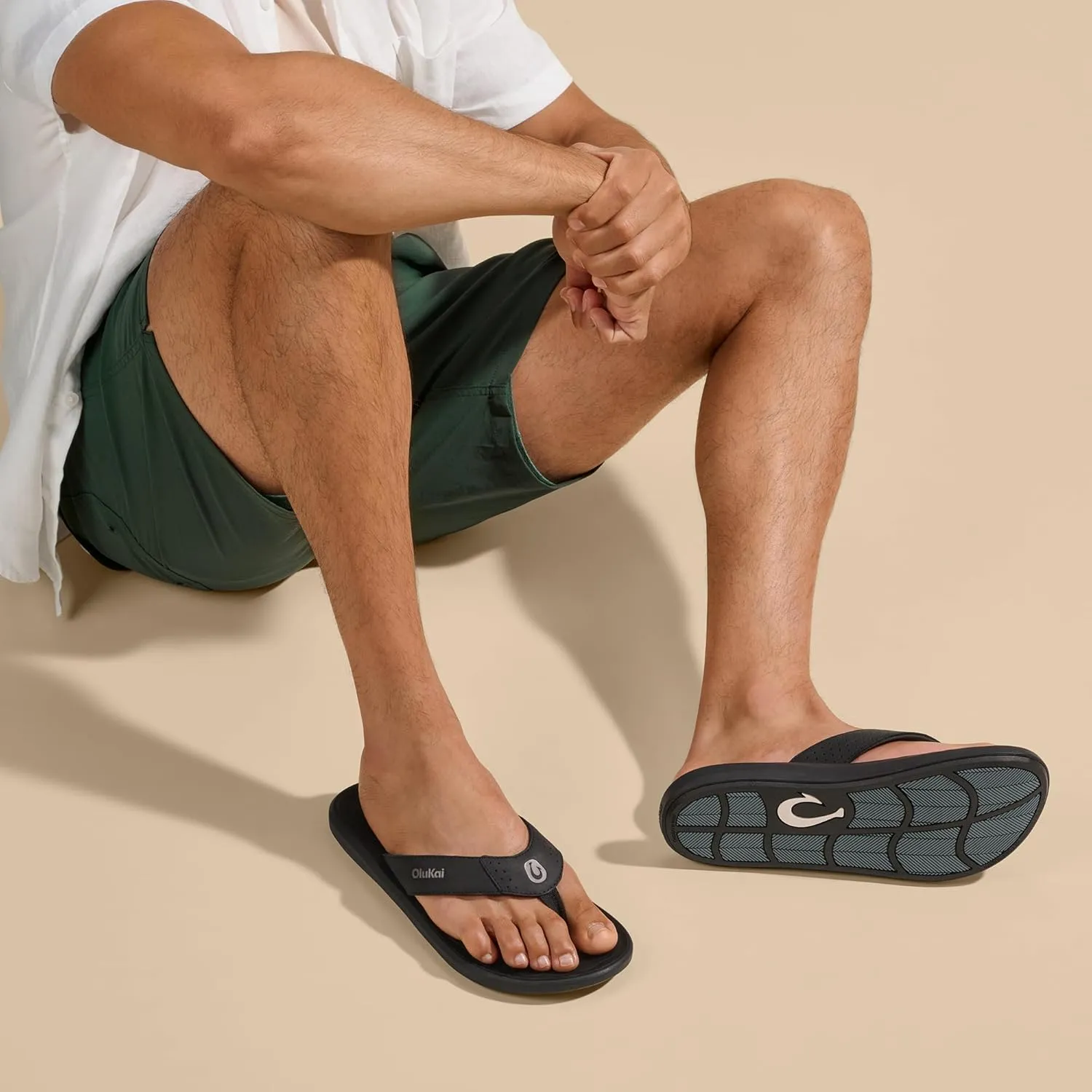 OLUKAI Pili Men's Leather Sandals, Sleek & Versatile Design, Comfortable & Waterproof Straps, Arch Support & Everyday Wear