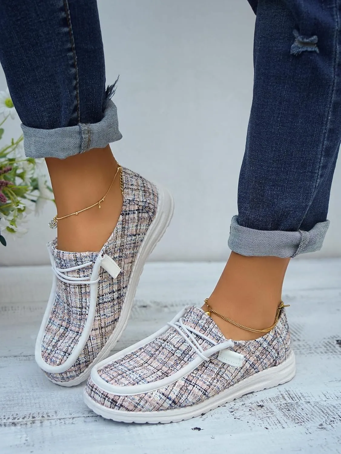 Unisex Ultralight Textured Canvas Loafers Elastic Lace-up Strips Closure Sneakers Comfort Walk Boat Shoes Breathable Fabric Odor-free Footwear for Women/Men Adult/Teenagers, Multicolor/Black and White