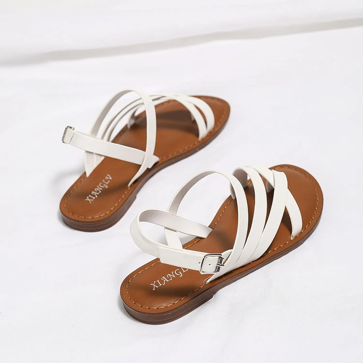 Women Sandals Fashion Round Toe Buckle Roman Style Strappy Leather Sandals Flat Beach Holiday Party