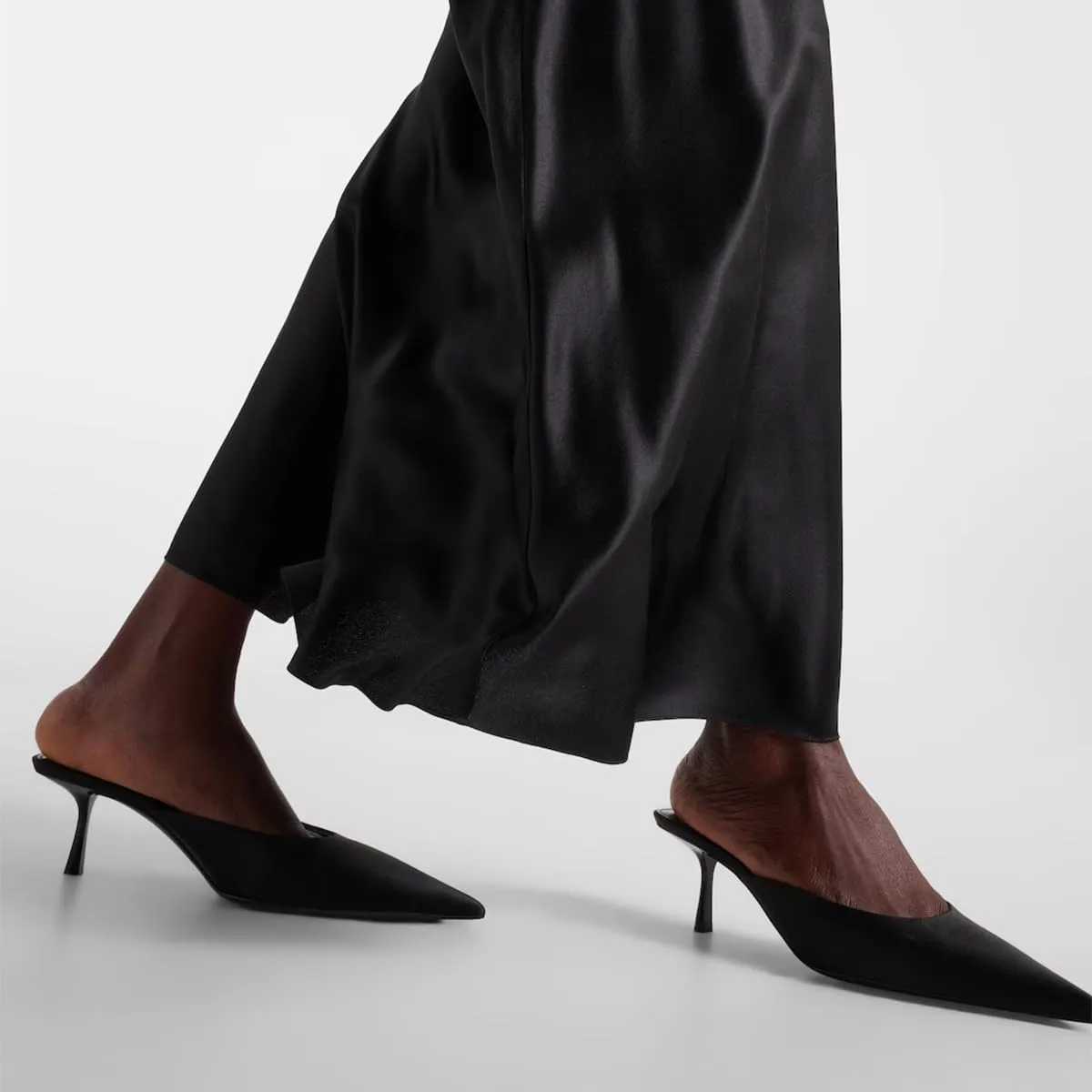 Women Stylish Pointed Toe Slip On Comfy Mules Low Kitten Heel Pumps Backless Ladies Casual Daily Slippers Size 4-16 US