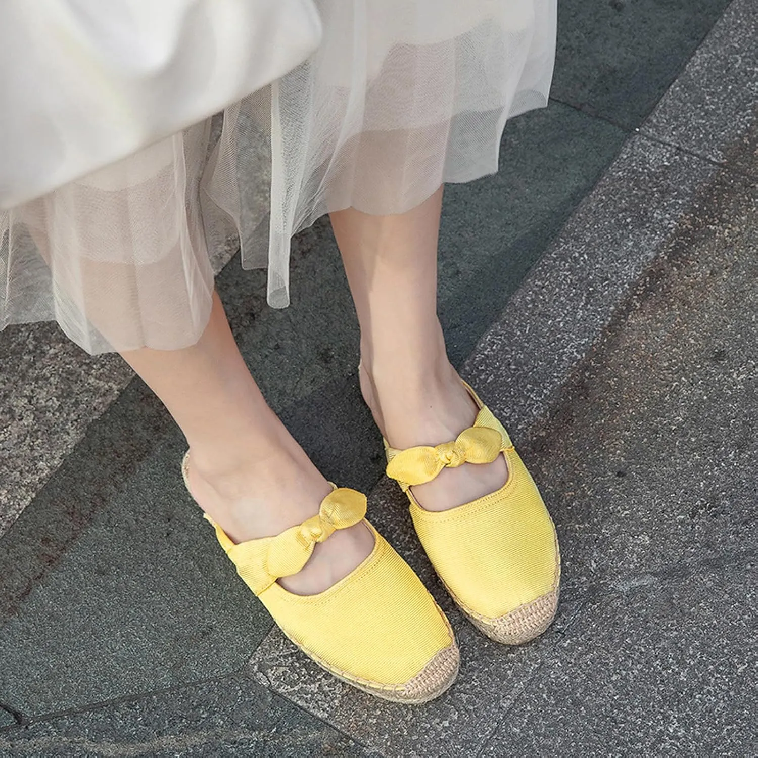 Women's Fashion Canvas Bow Espadrille Flat Mules Comfort Closed Round Toe Slip-On Backless Loafers Summer Casual Walking Slides