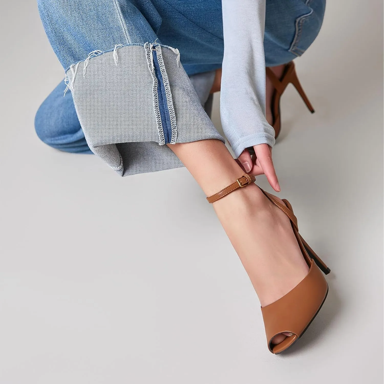 Womens Square Peep Toe Stiletto High Heels Ankle Strap Kitten Heels Sandals Backless Buckle Dress Party Fashion Shoes
